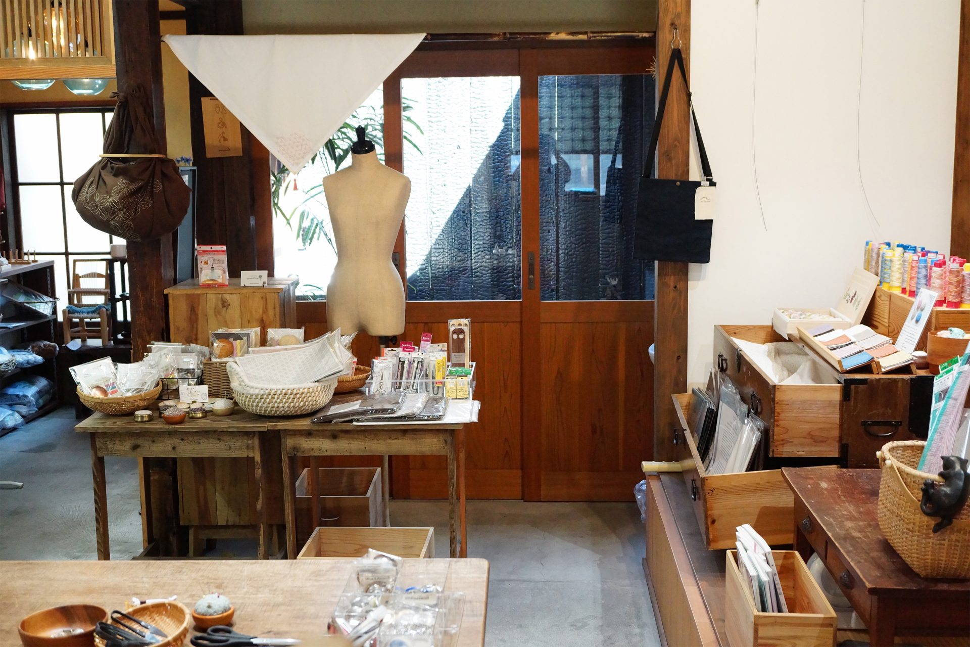 虹色商店