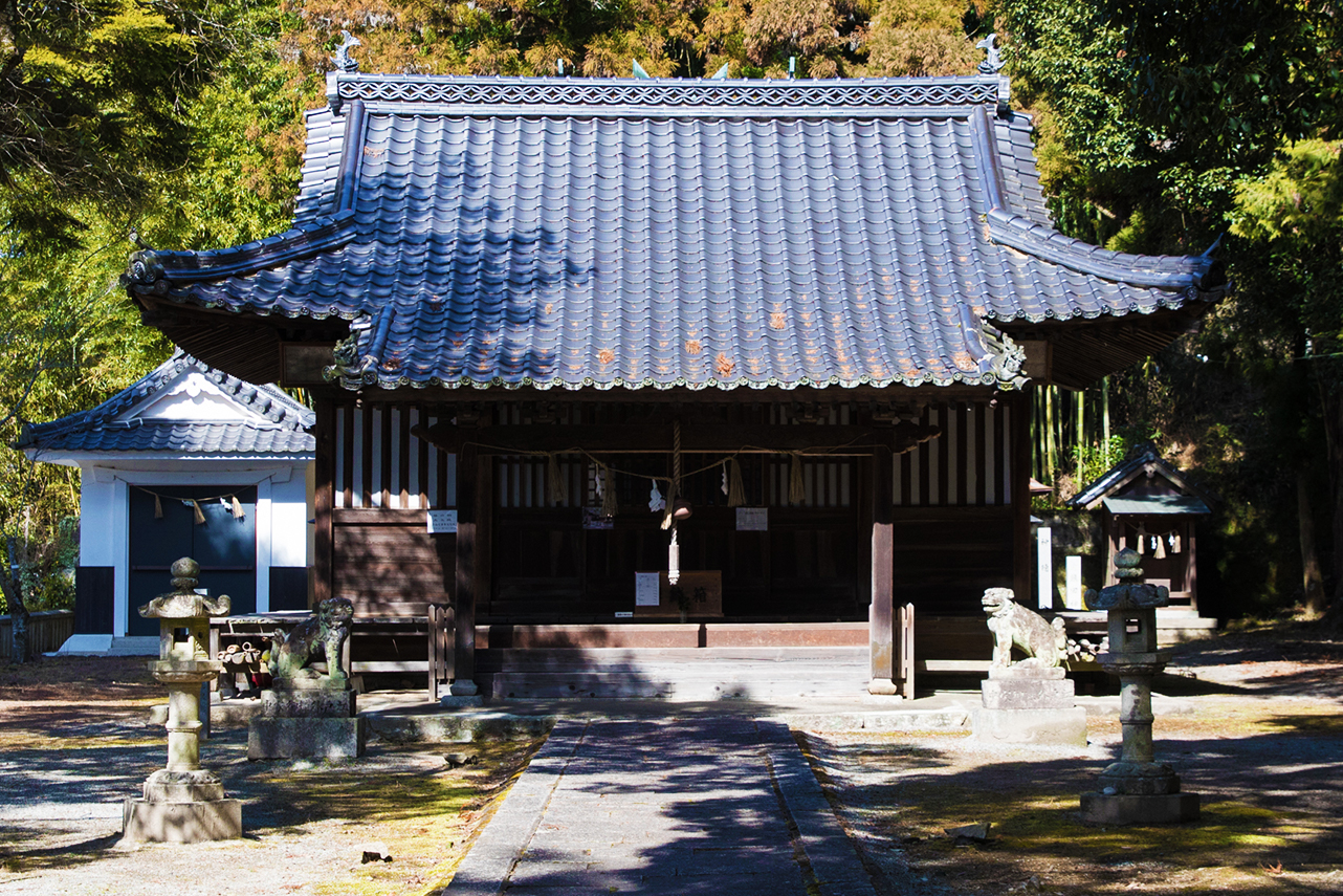 八重籬神社